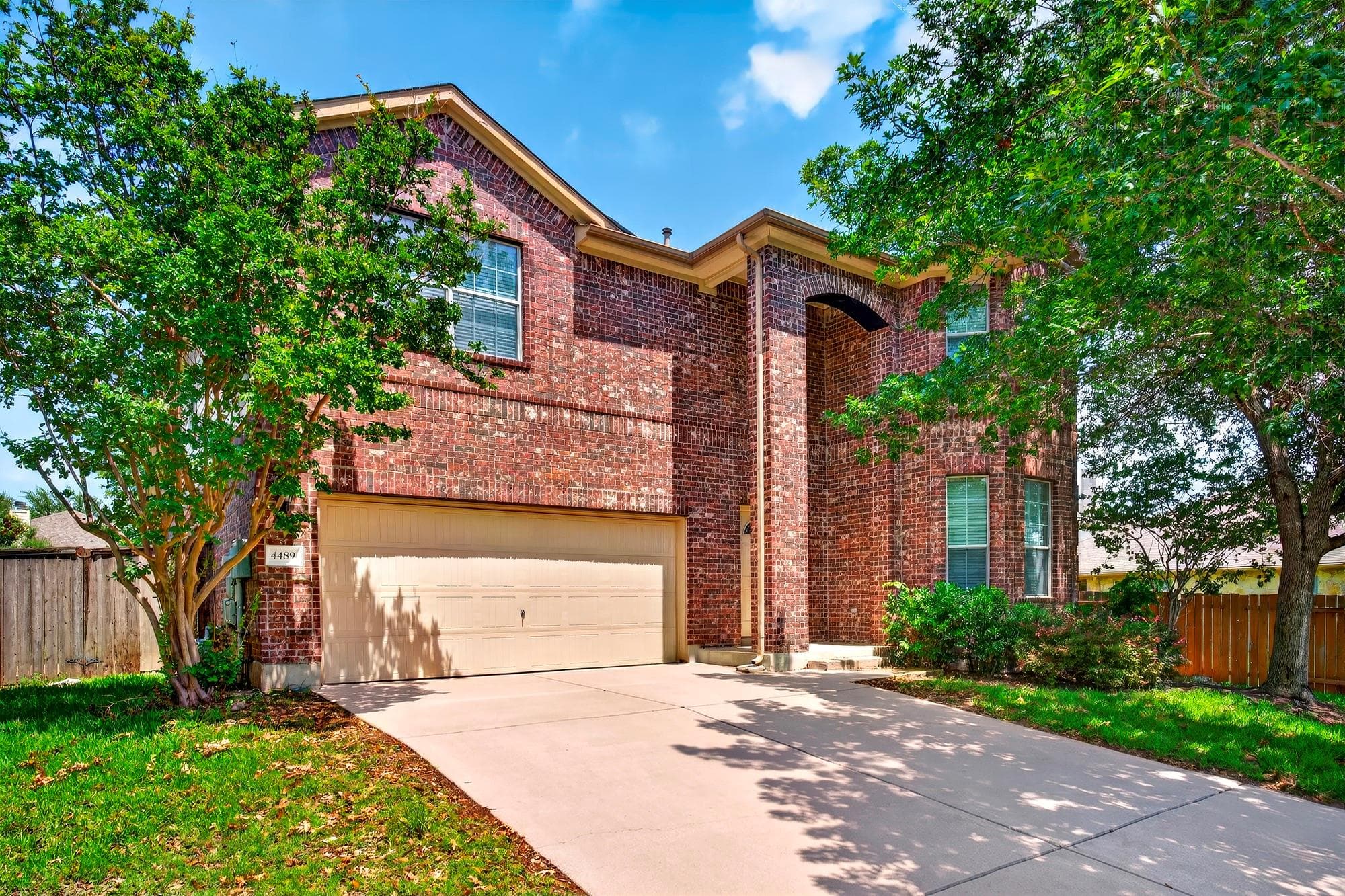 4489 Western Lake Dr