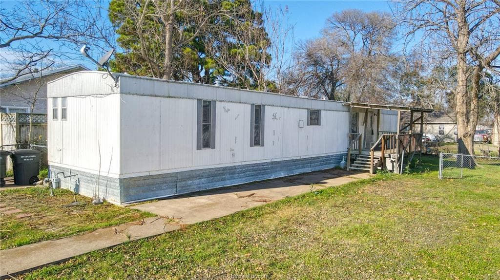 806 N Oneal Street None