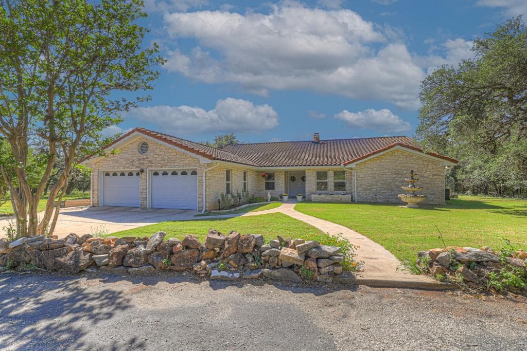 830 Palomino Ln #1