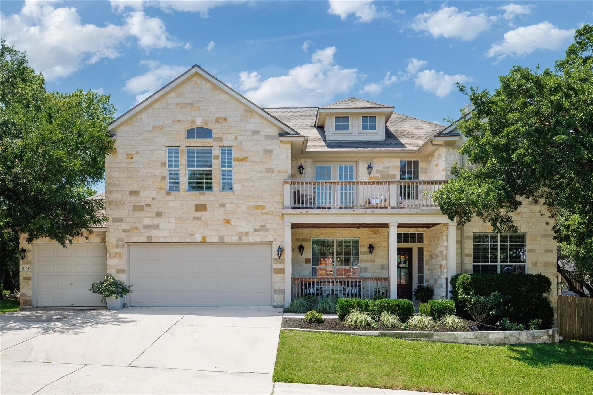 11408 Dona Villa Dr