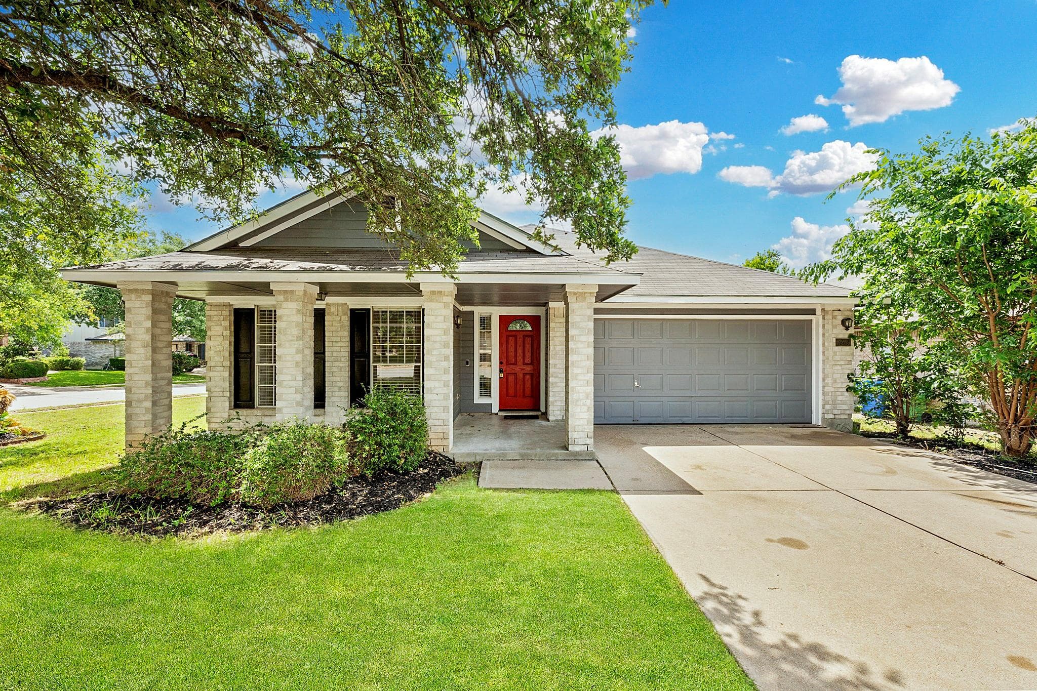 17249 Sandwick Dr