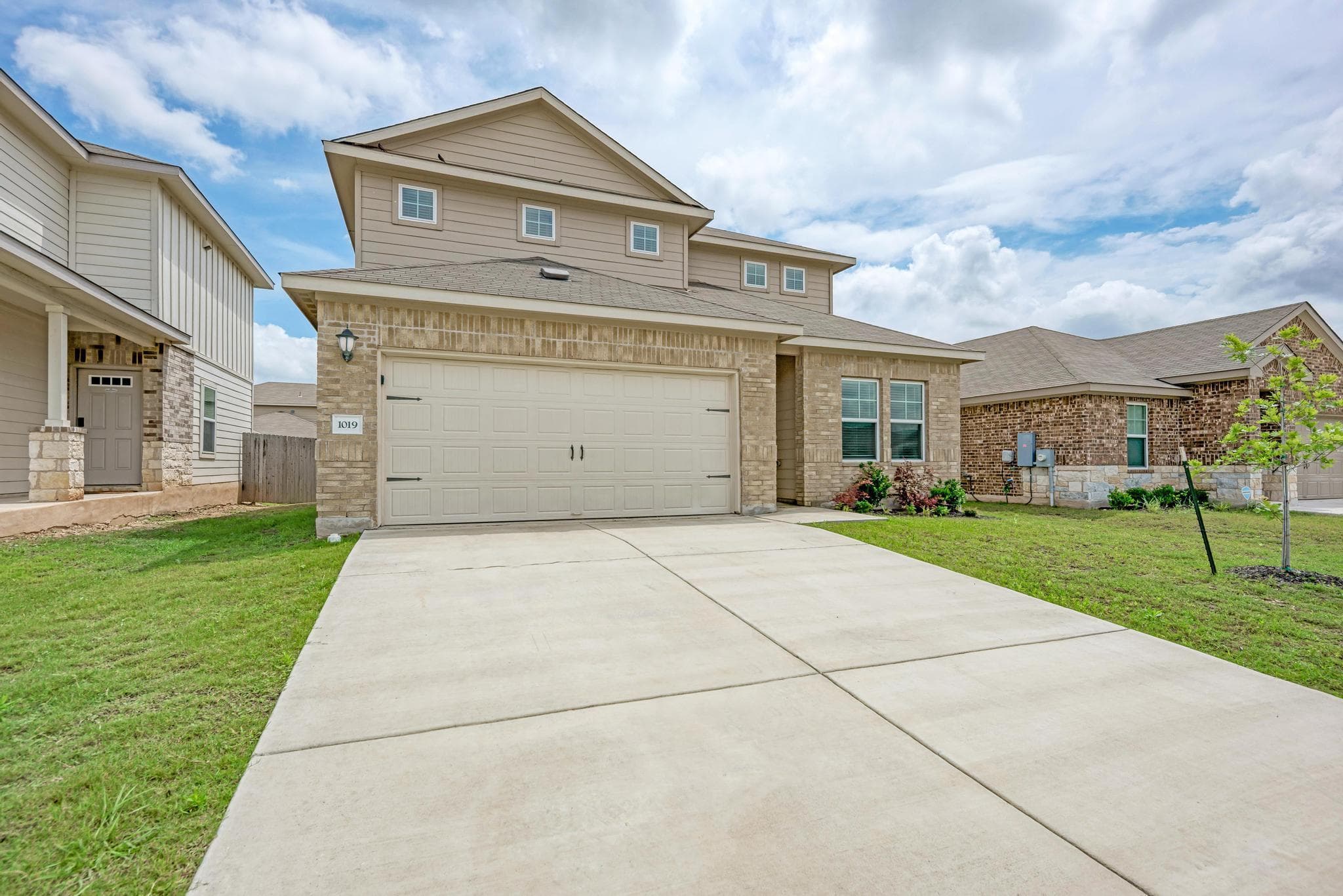 1019 Round Bale Rd