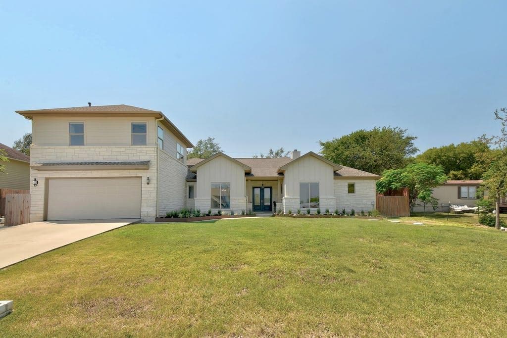 1006 Lipan Trl