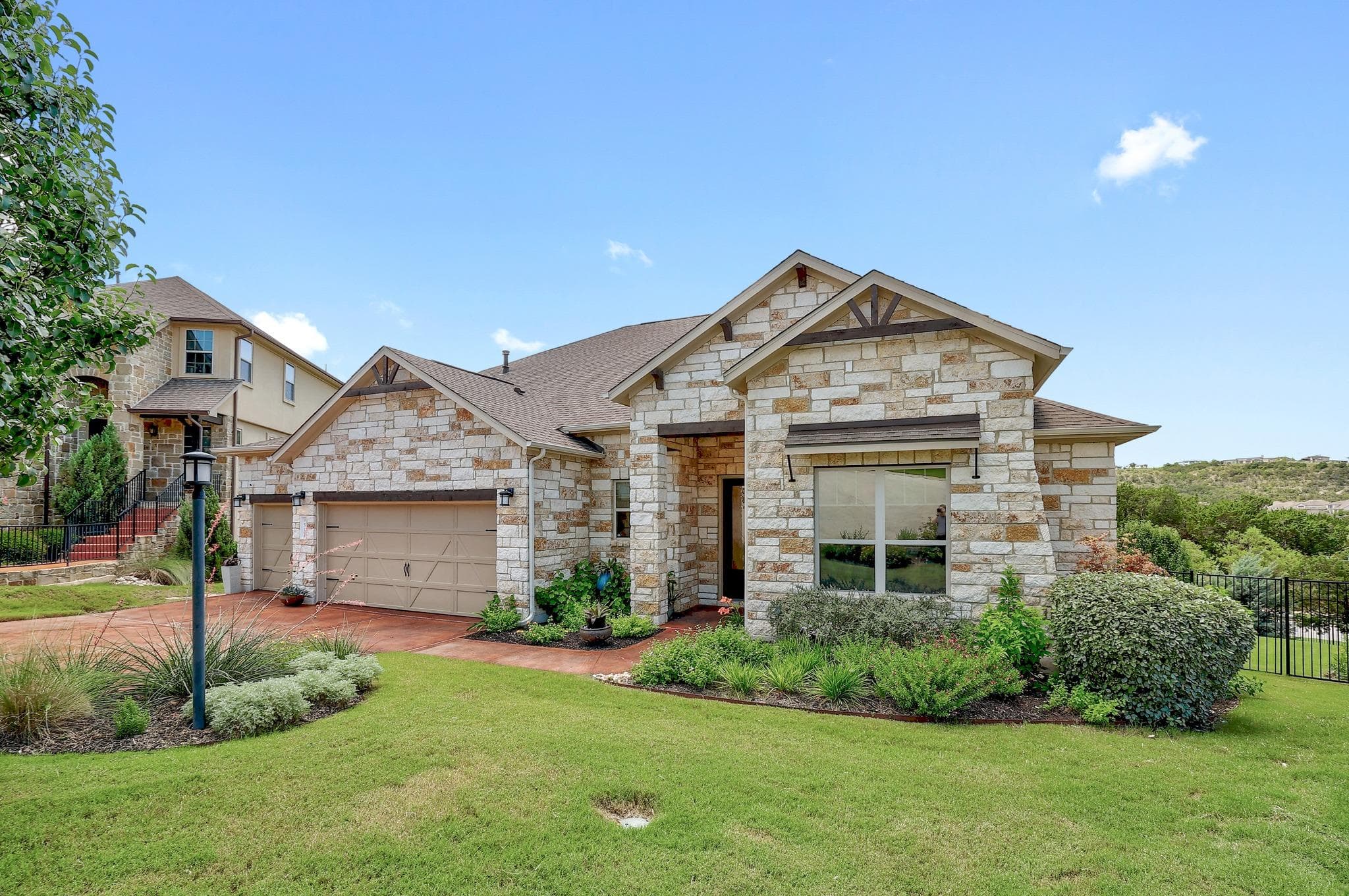512 Summer Wilson Cv