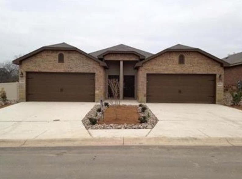 601 Jack Rabbit Ln #B