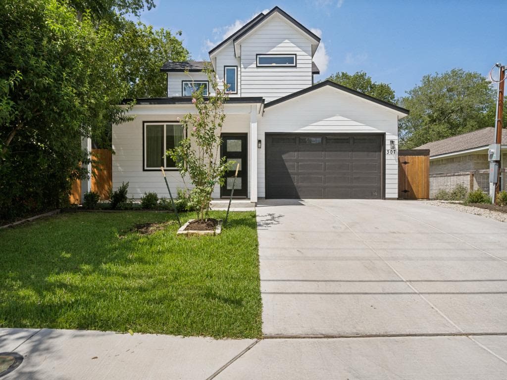 307 Ellis St