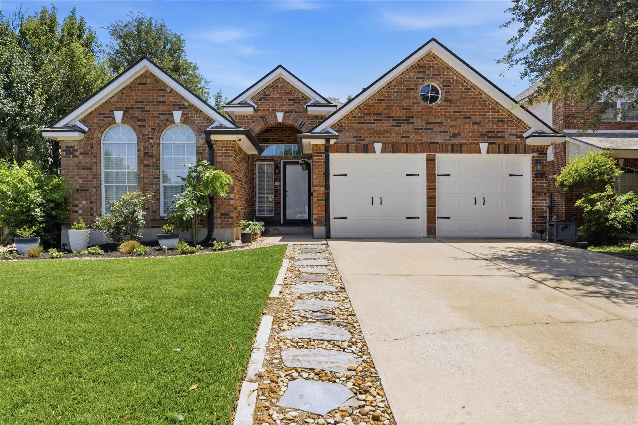 9003 Mountain Mist Ln