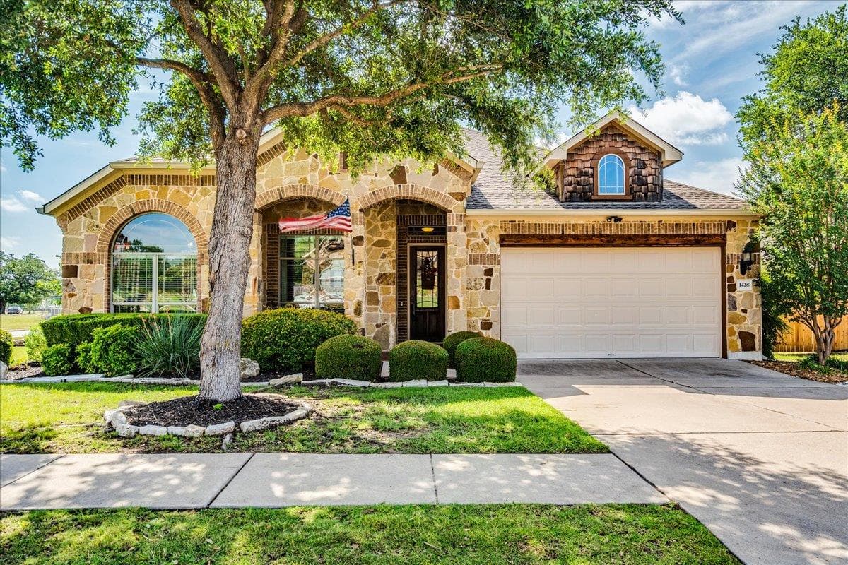 1428 Rowan Dr