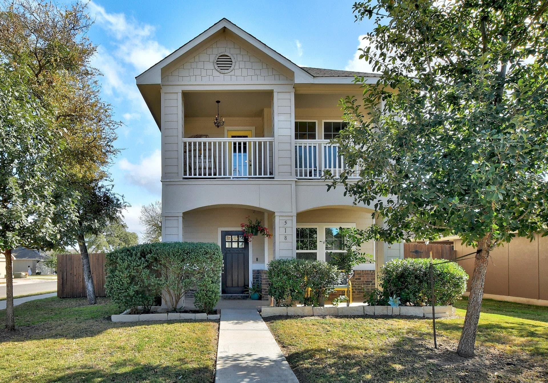 518 Stonewood Ln