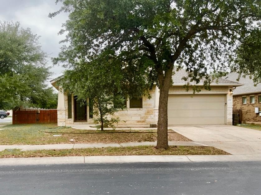 4718 Madrid Dr