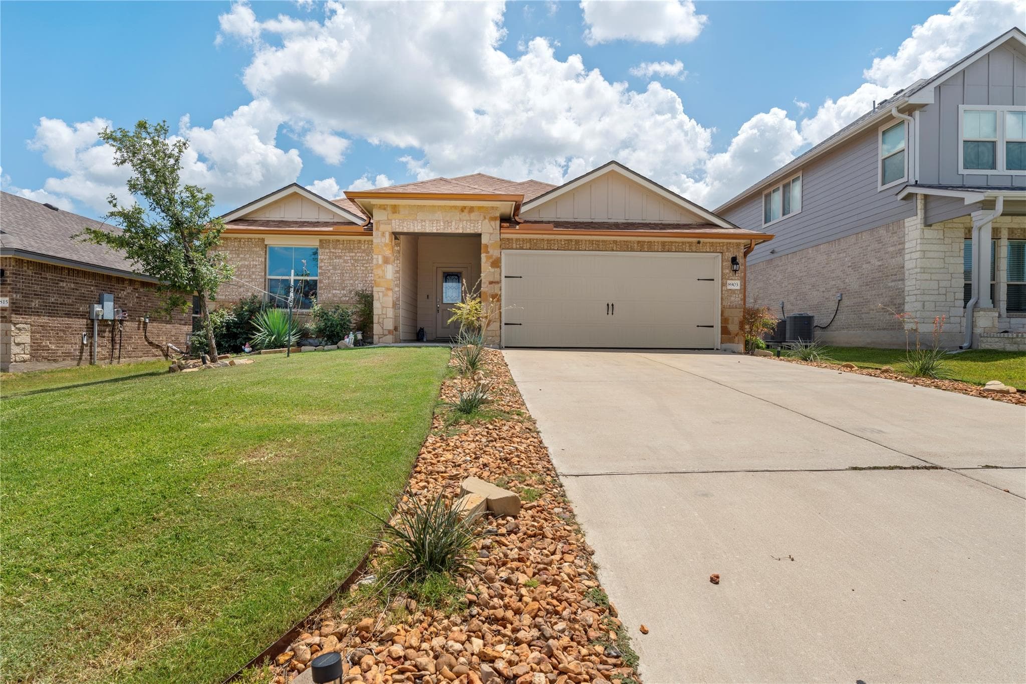 8903 Sky Crest Dr