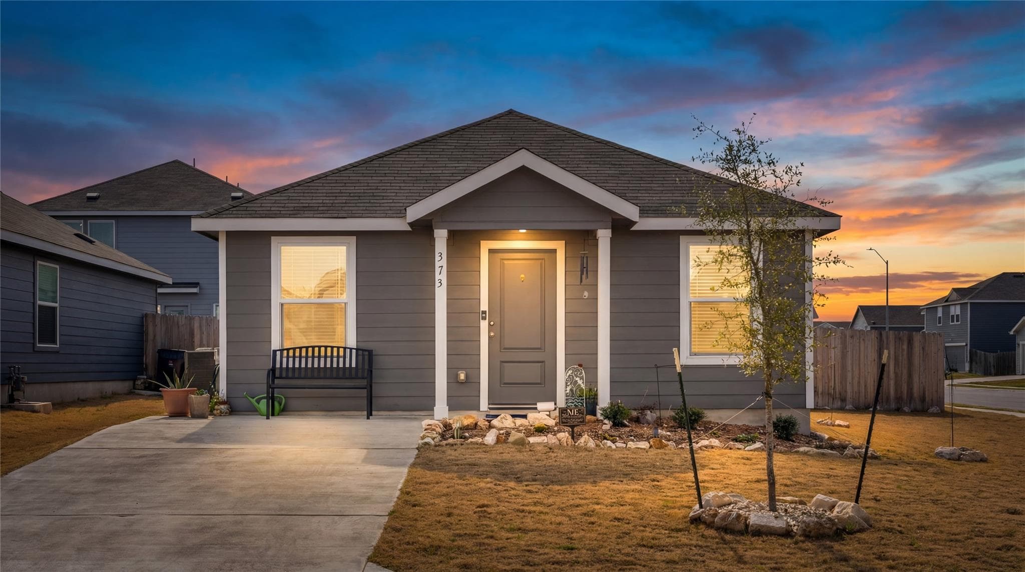 373 Cowpoke Dr