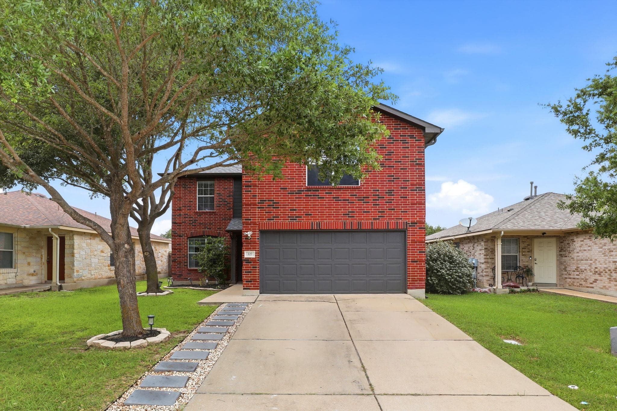 327 Outfitter Dr