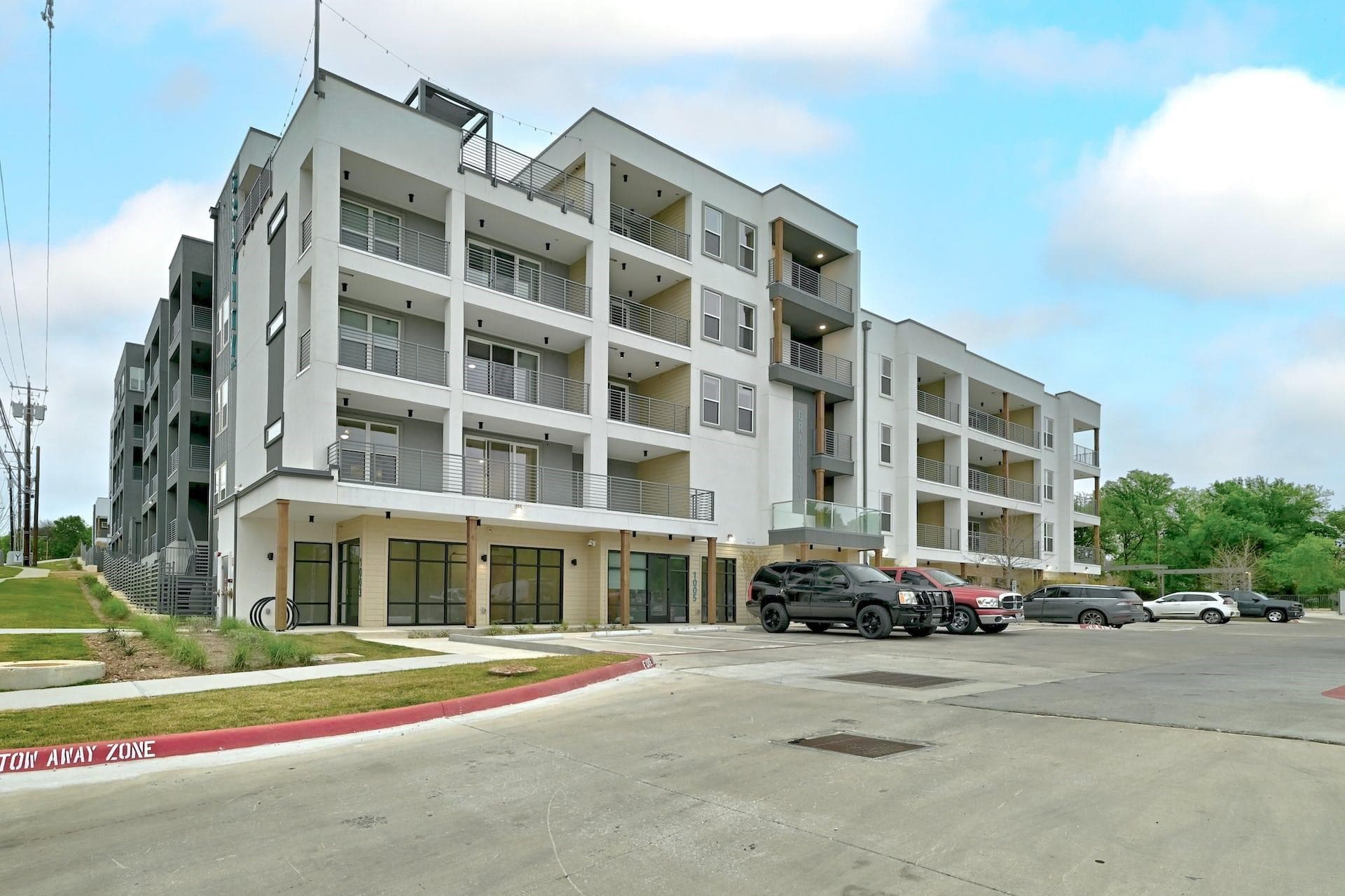 4801 Springdale Rd #1204