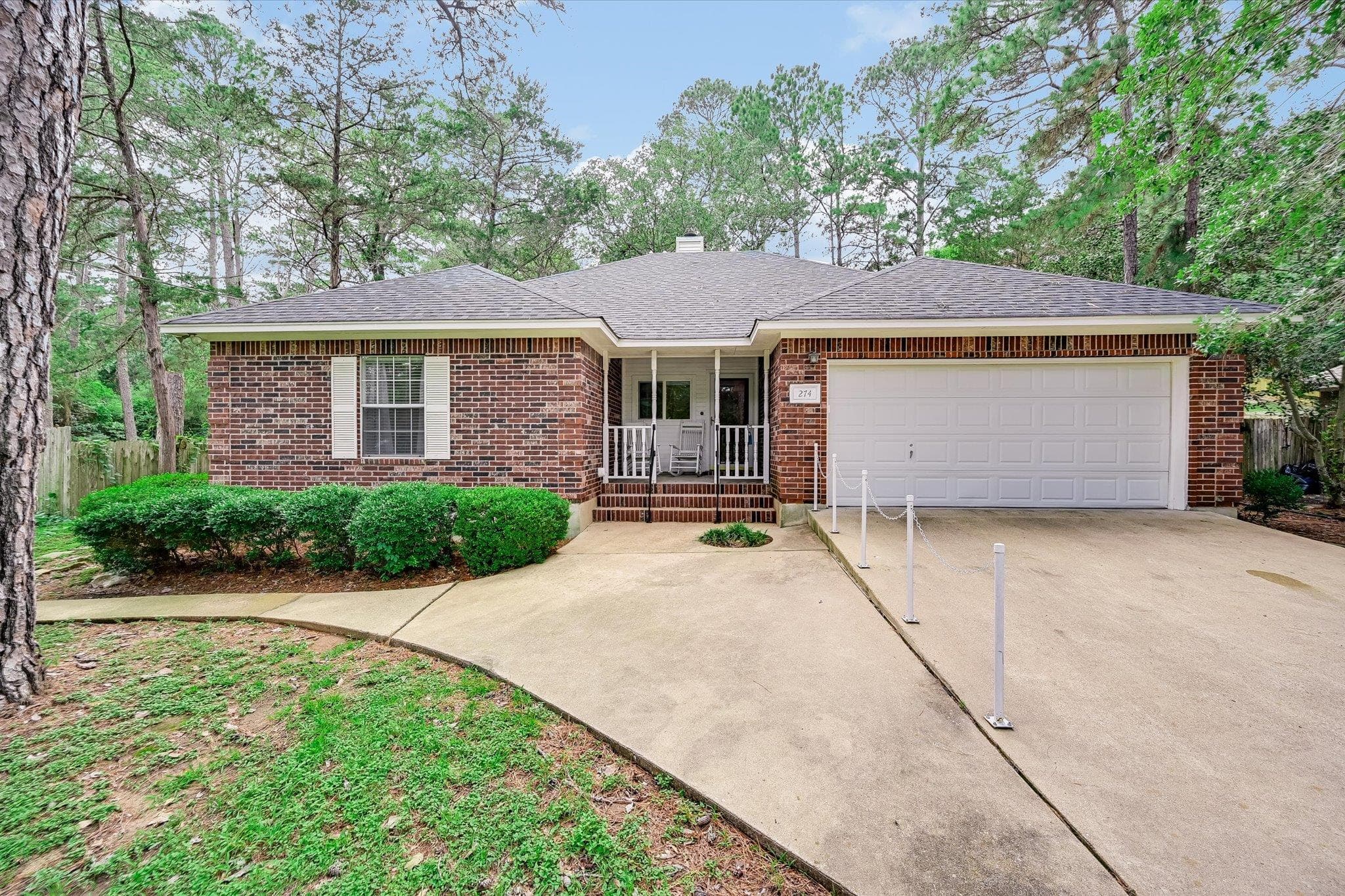 274 Akaloa Dr