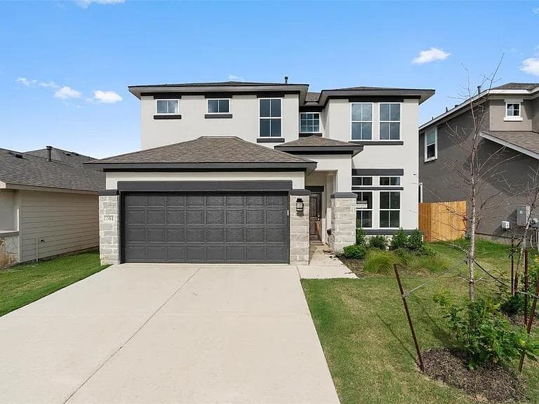 128 Comet Pointe Dr
