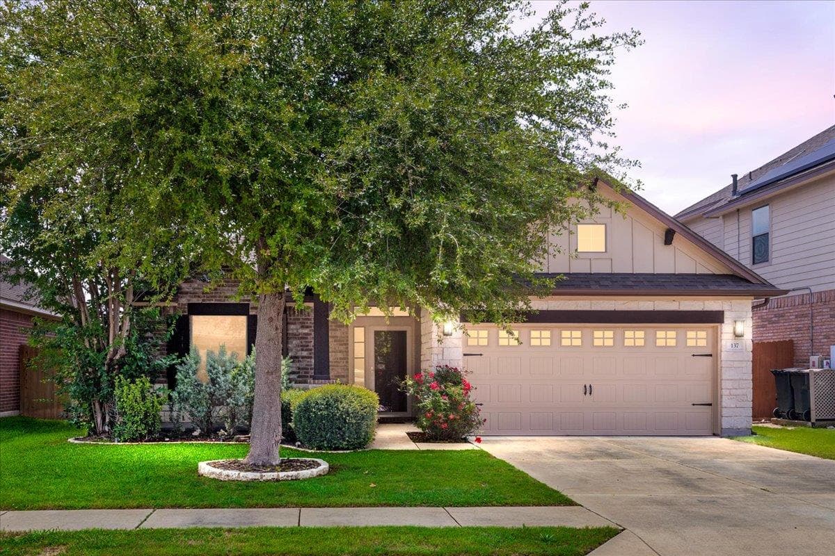 137 Navigator Dr