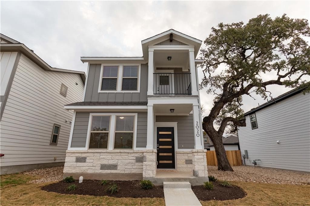 2020 Pecan Island Dr