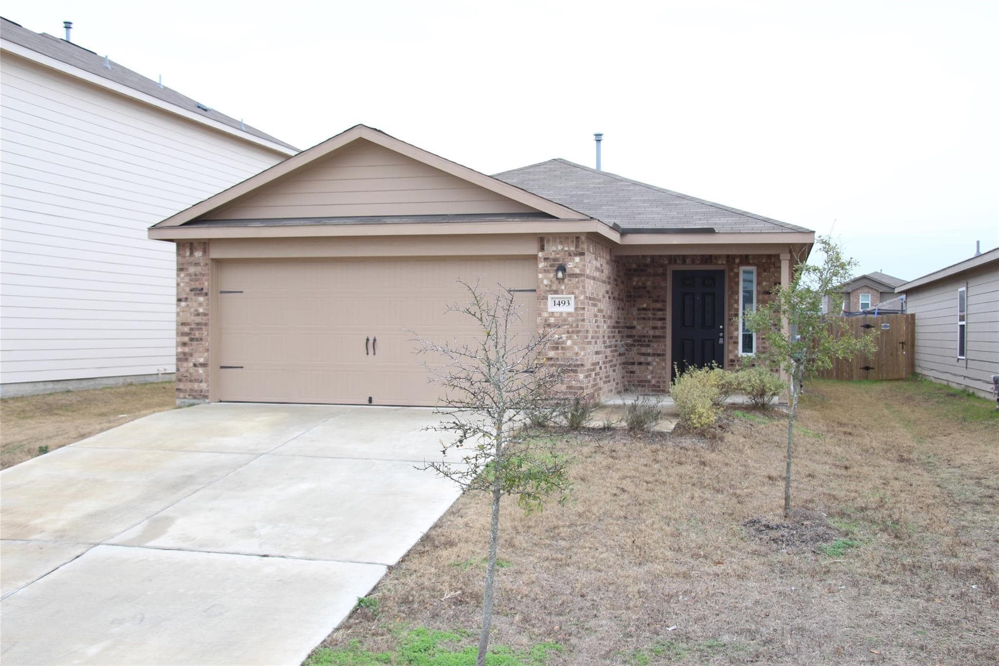 1493 Breanna Ln