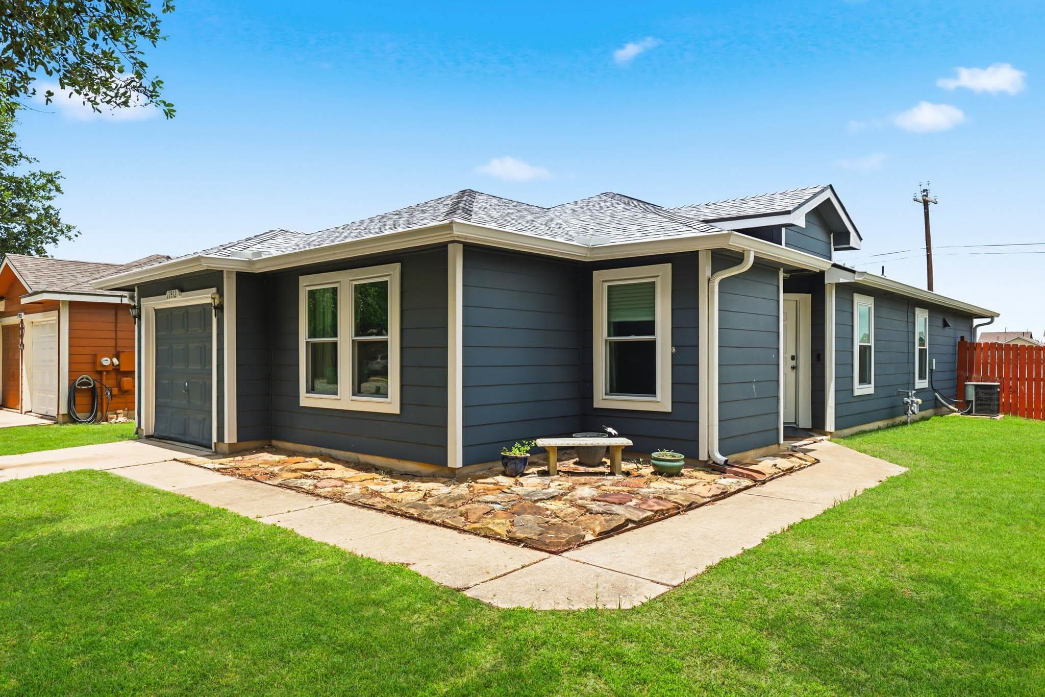 17912 Honey Locust Ln