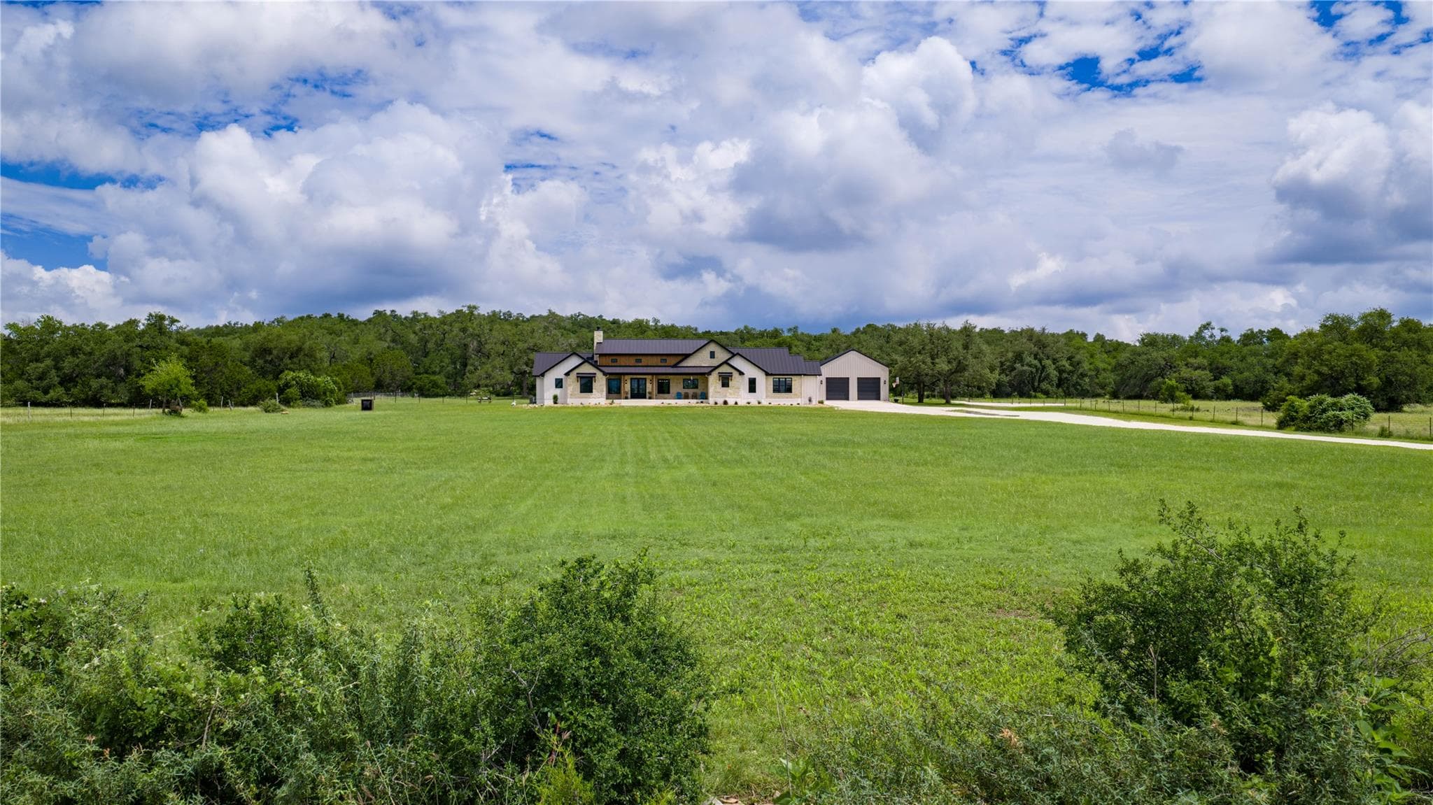 4434 Hugo Rd