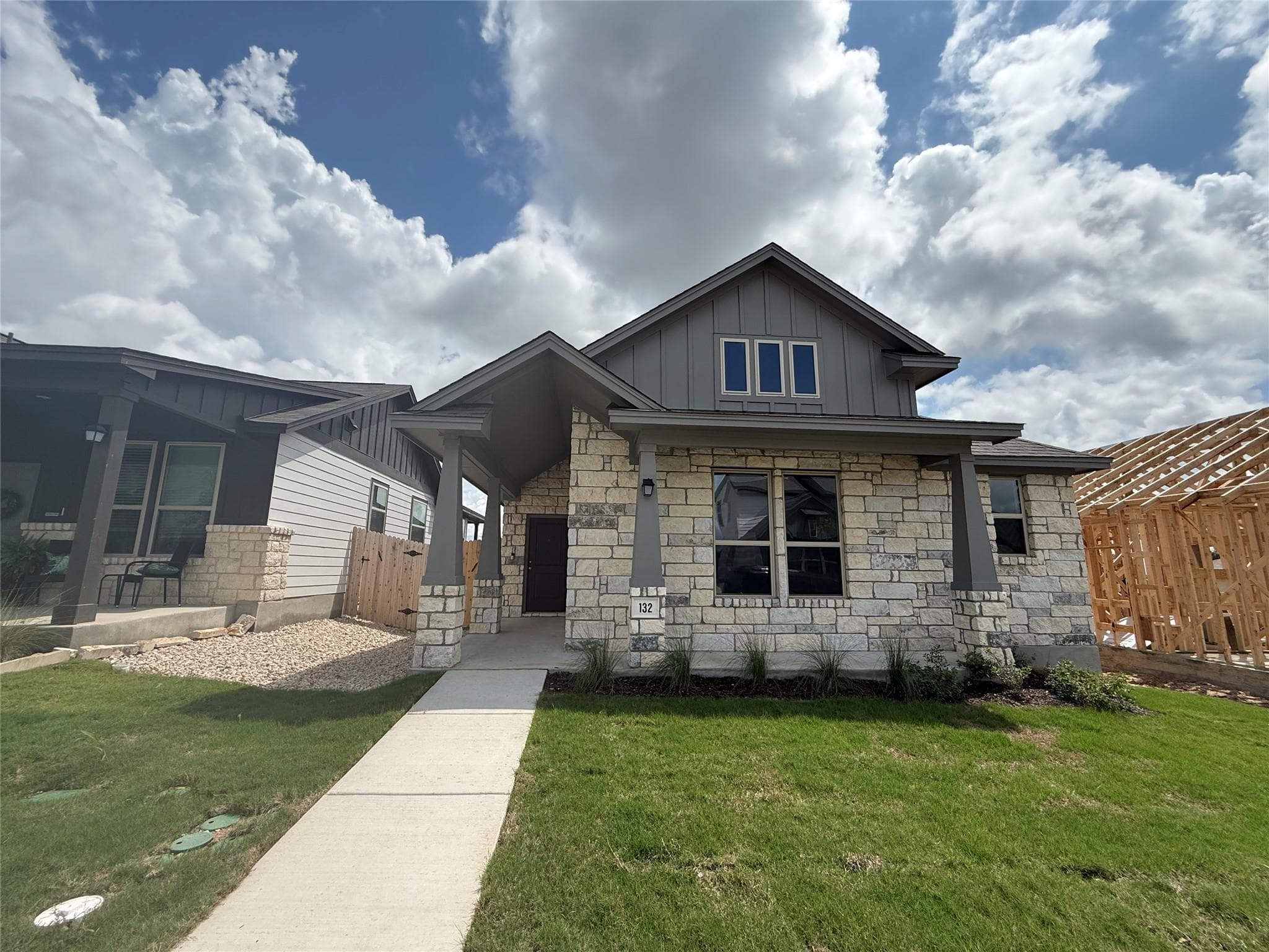 132 Tenny Ln