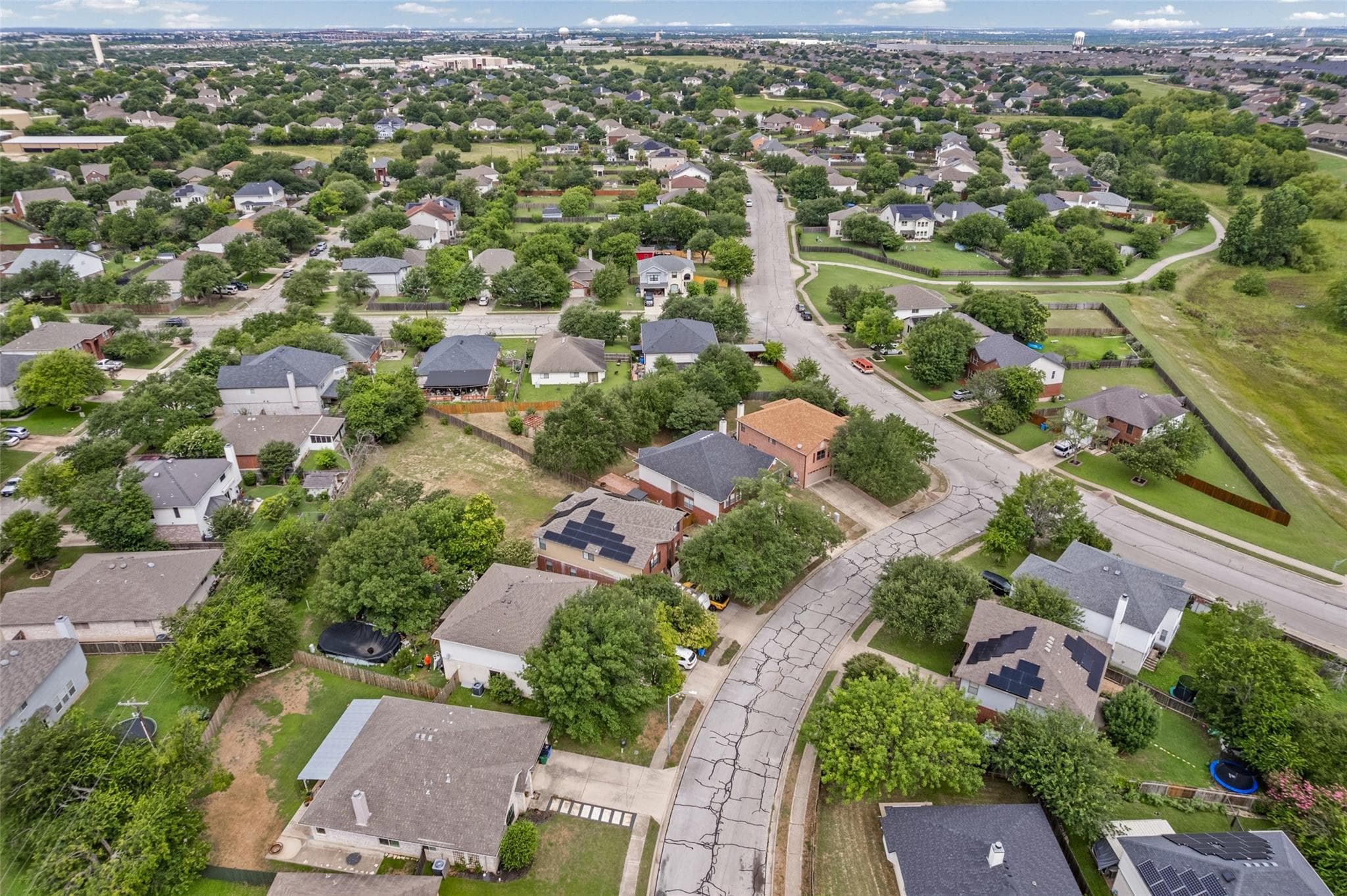 805 Catumet Dr