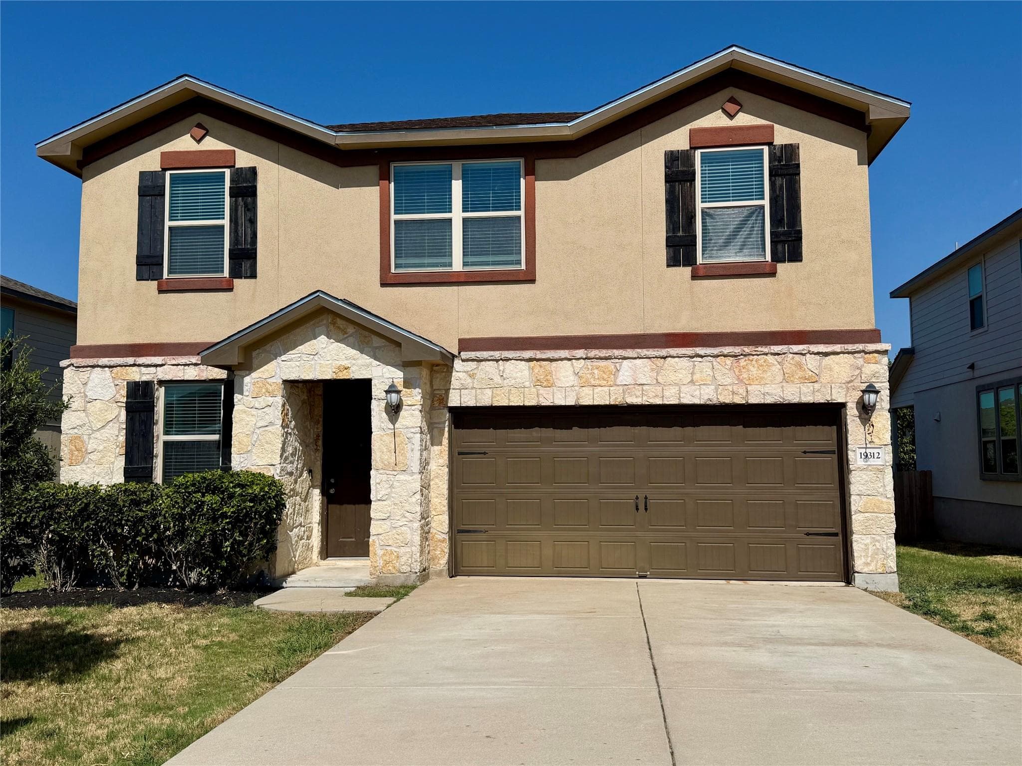 19312 Elk Horn Dr