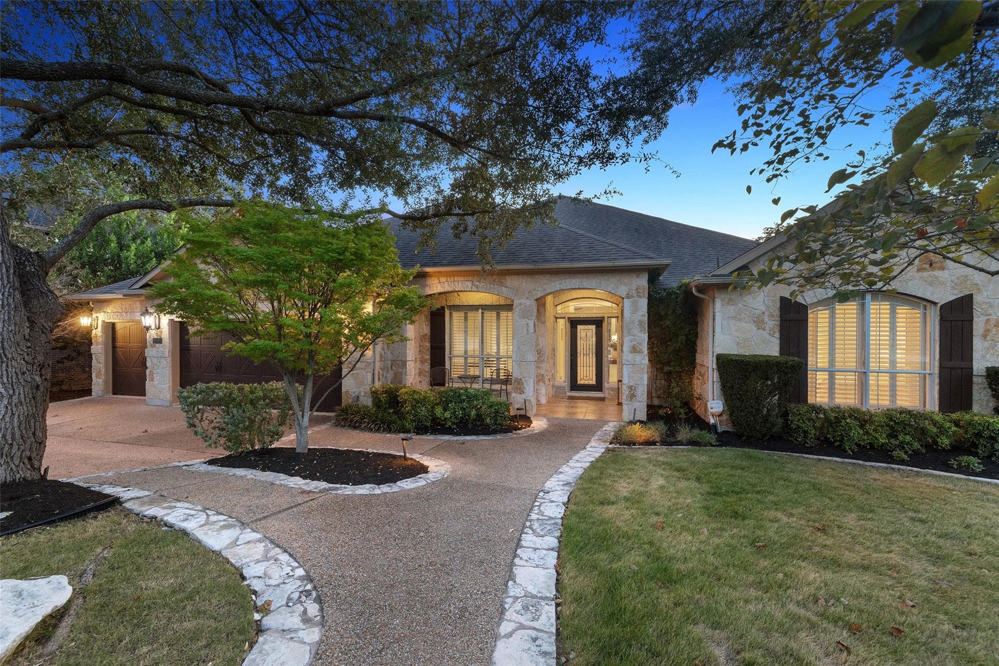 581 Aspen Dr