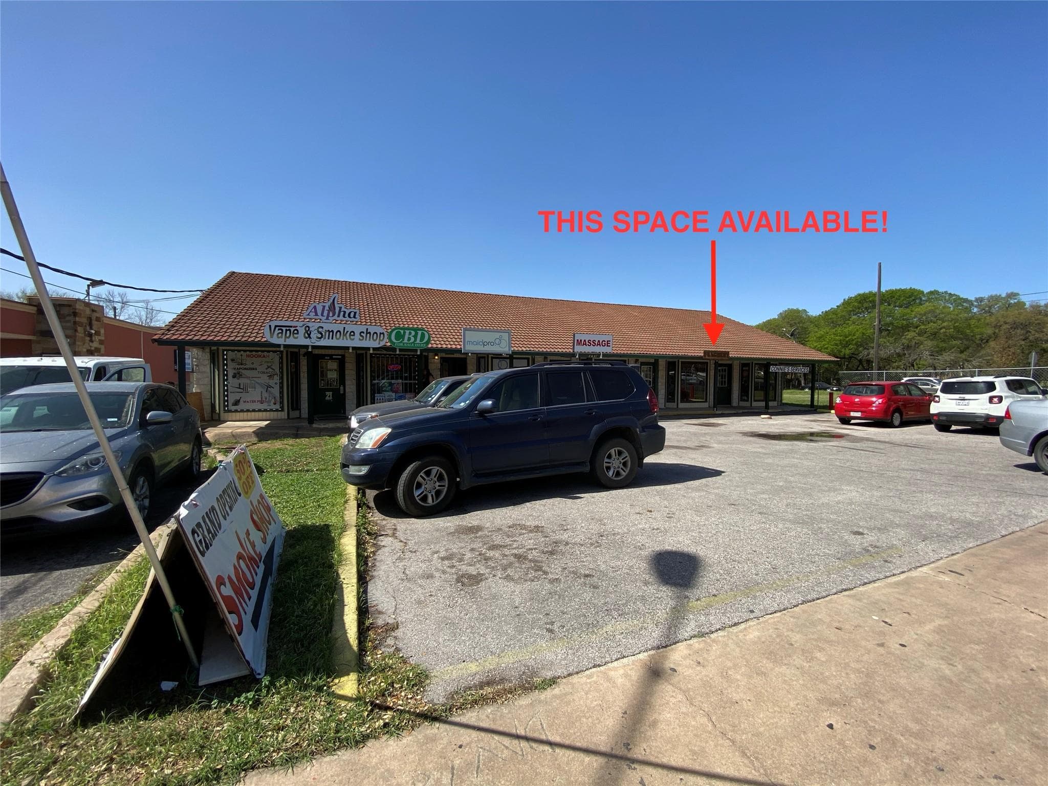 2627 Jones Rd #104