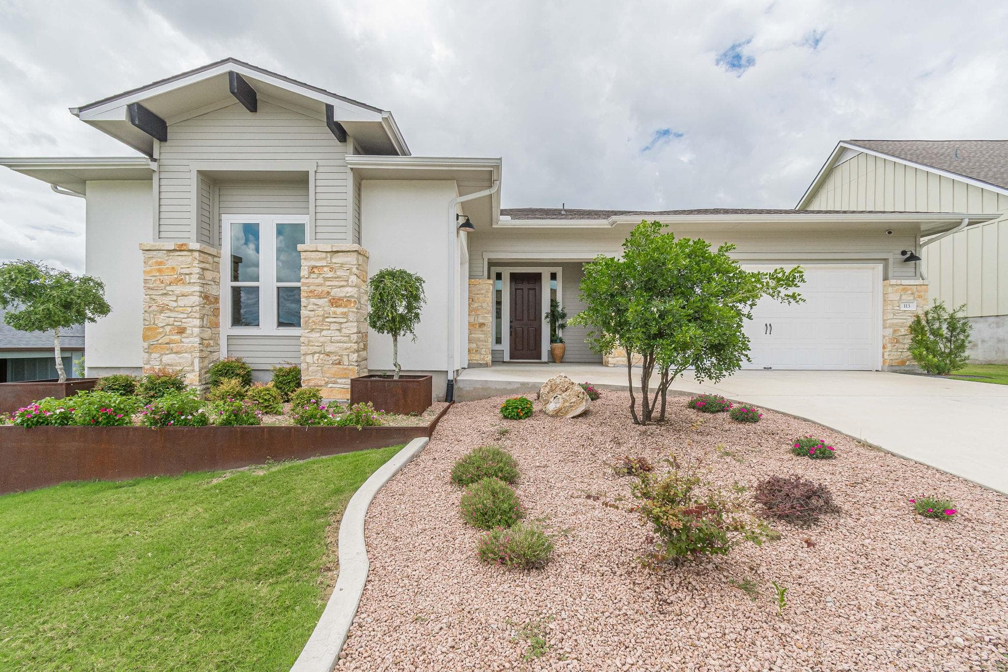 113 Waving Muhly Dr
