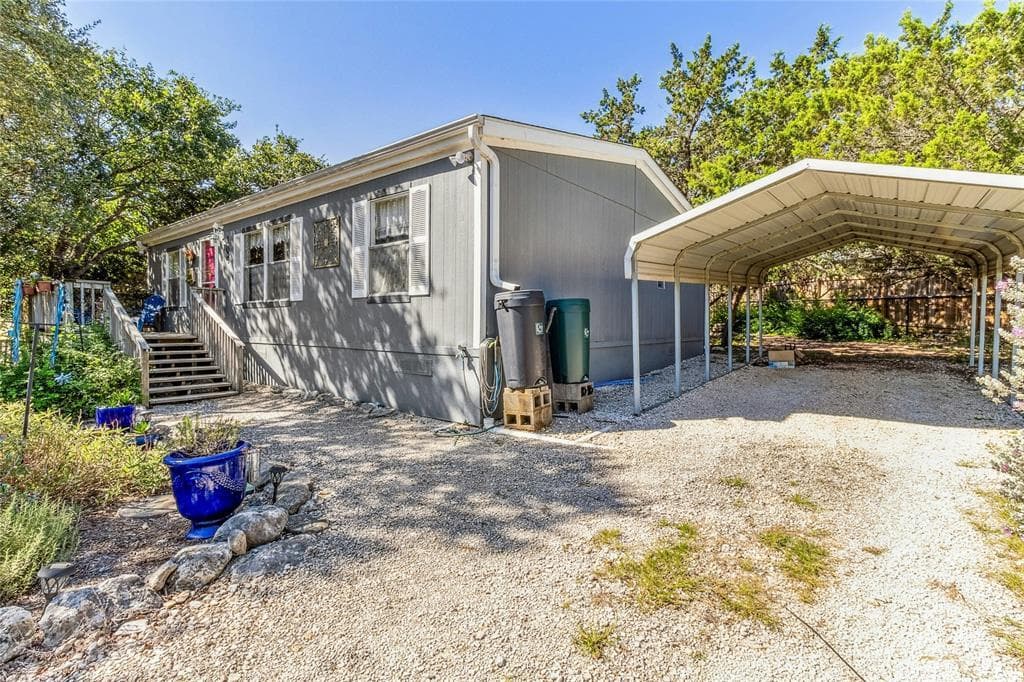 100 Cowpoke Cir