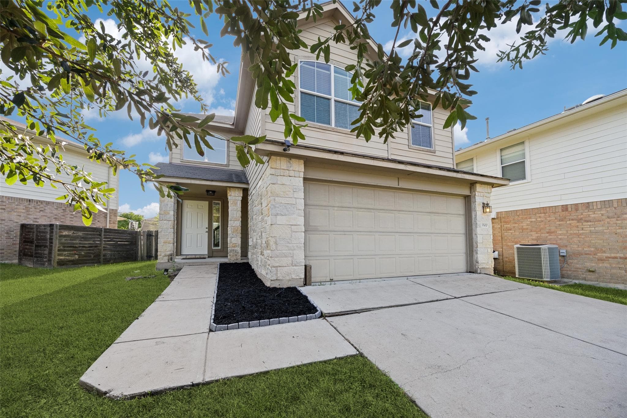 3500 Savage Springs Dr