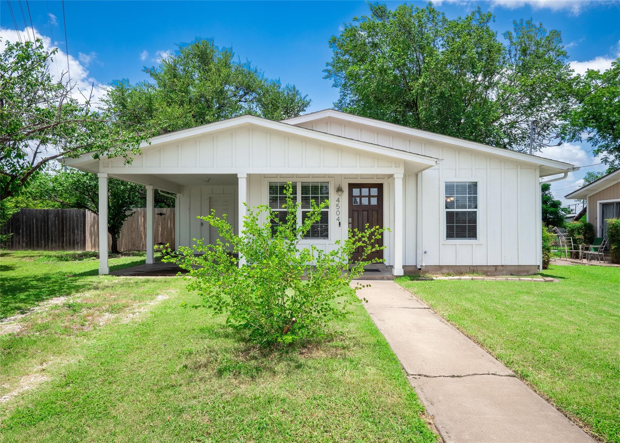 4504 Kitty Ave