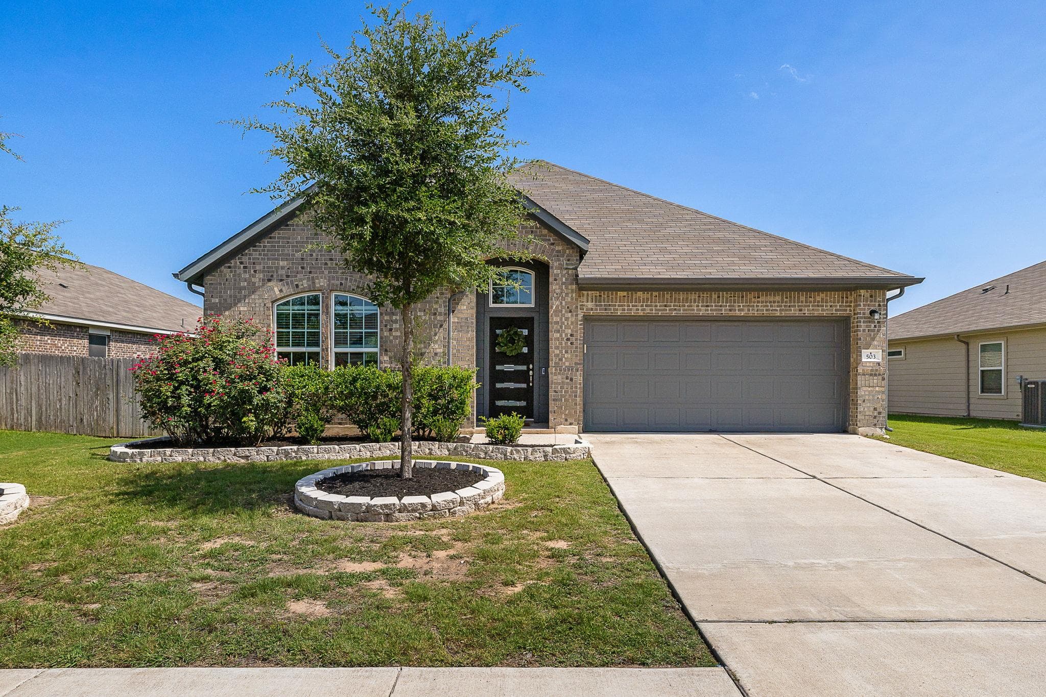 503 Hendelson Ln