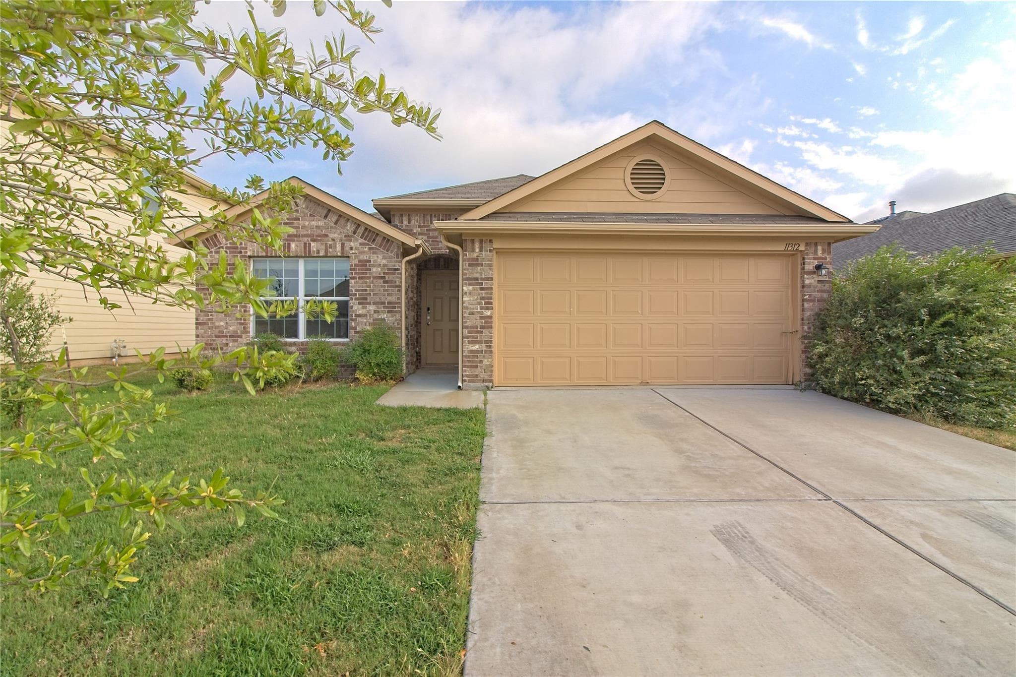 11312 Malta Dr