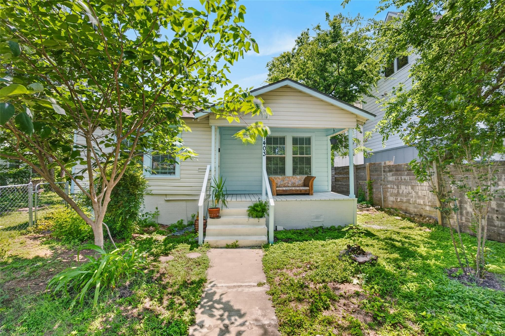 1403 Clifford Ave