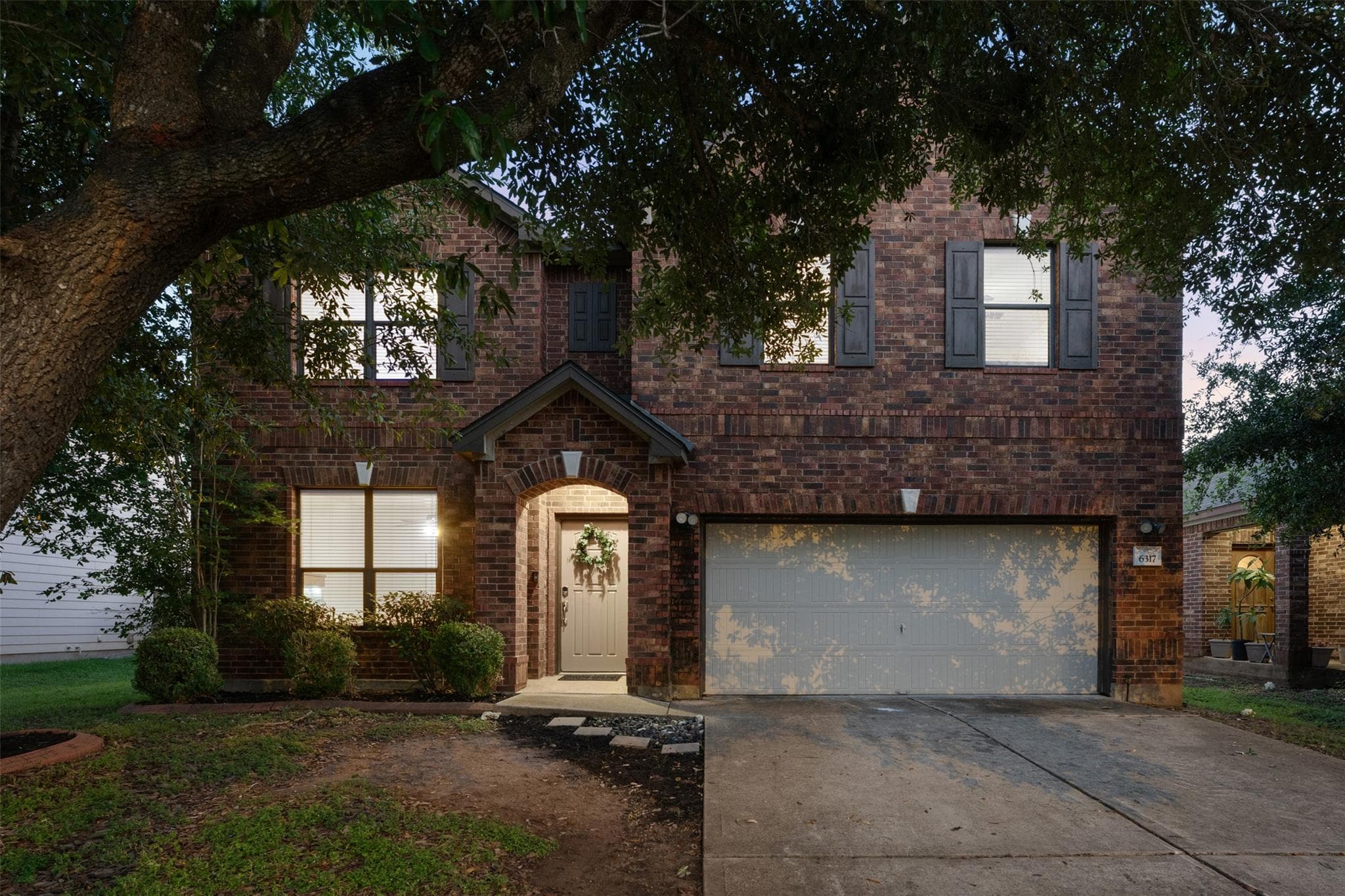 6317 Baythorne Dr