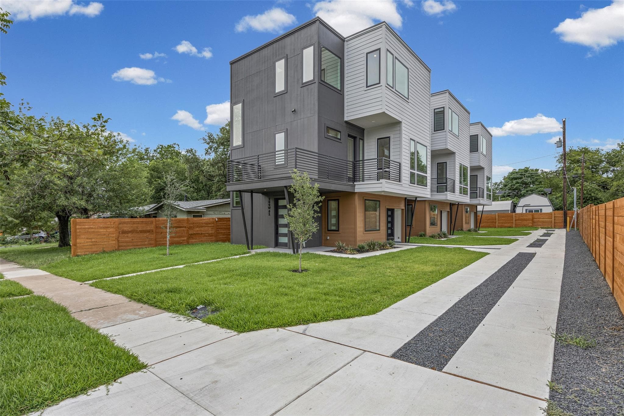 100 W Odell St #1