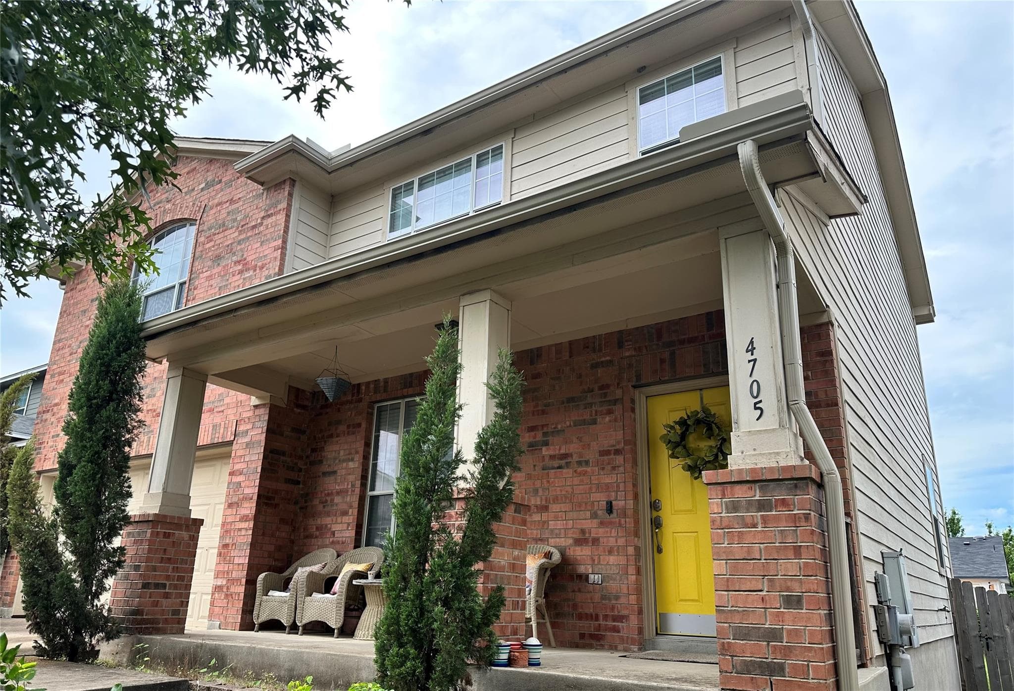 4705 Fort Moultrie Ln #104