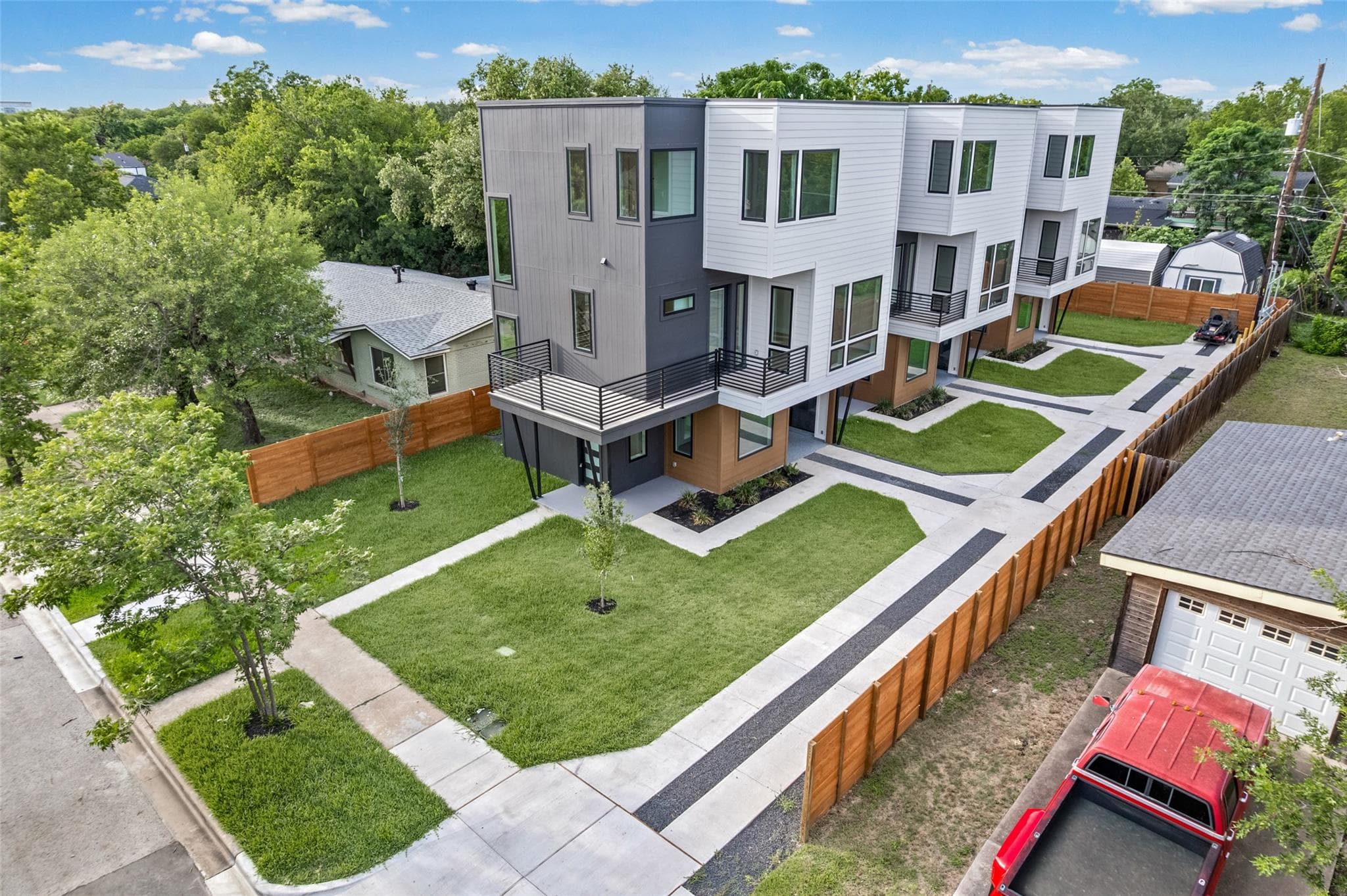 100 W Odell St #2