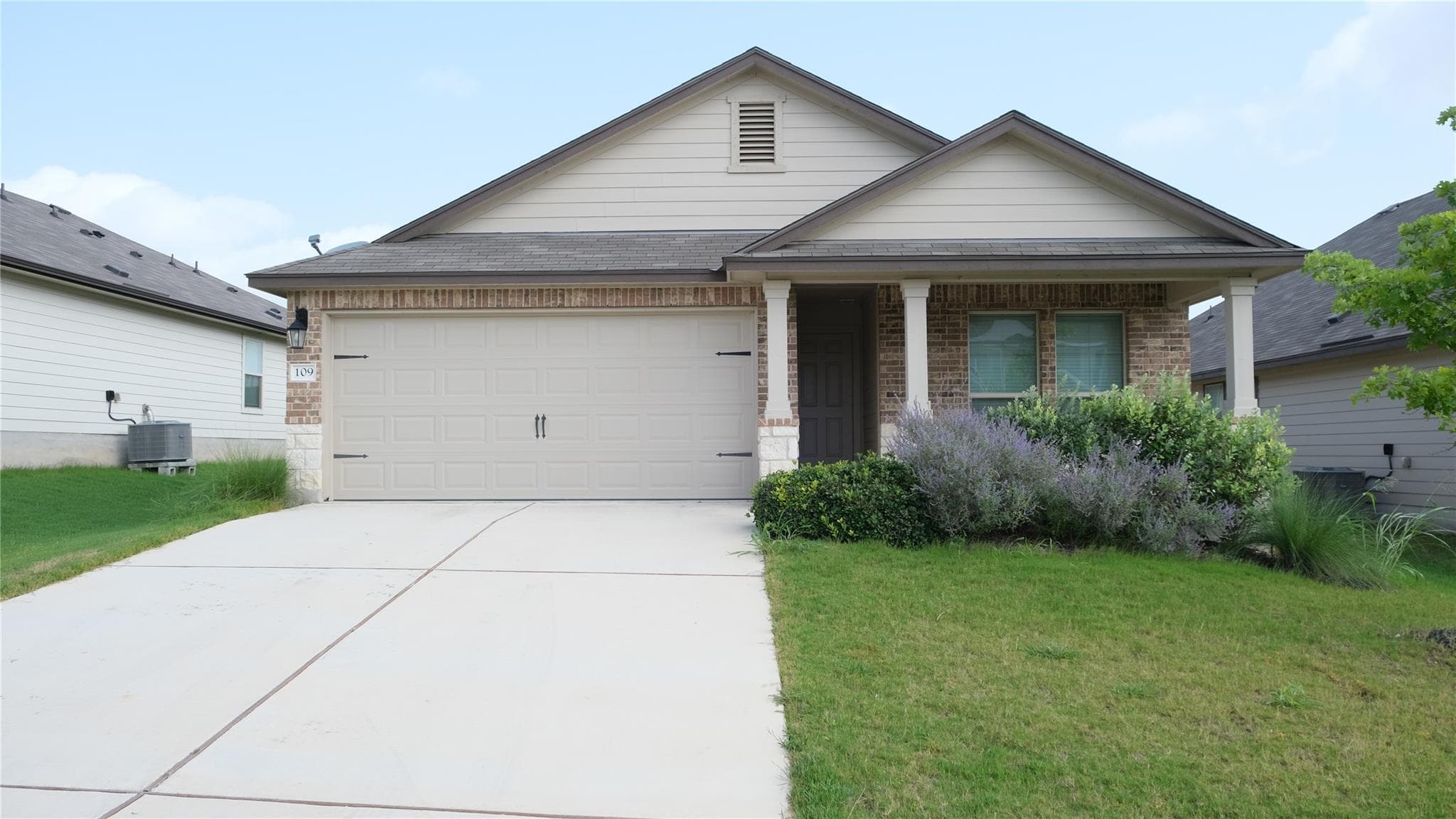 109 Gunther Way