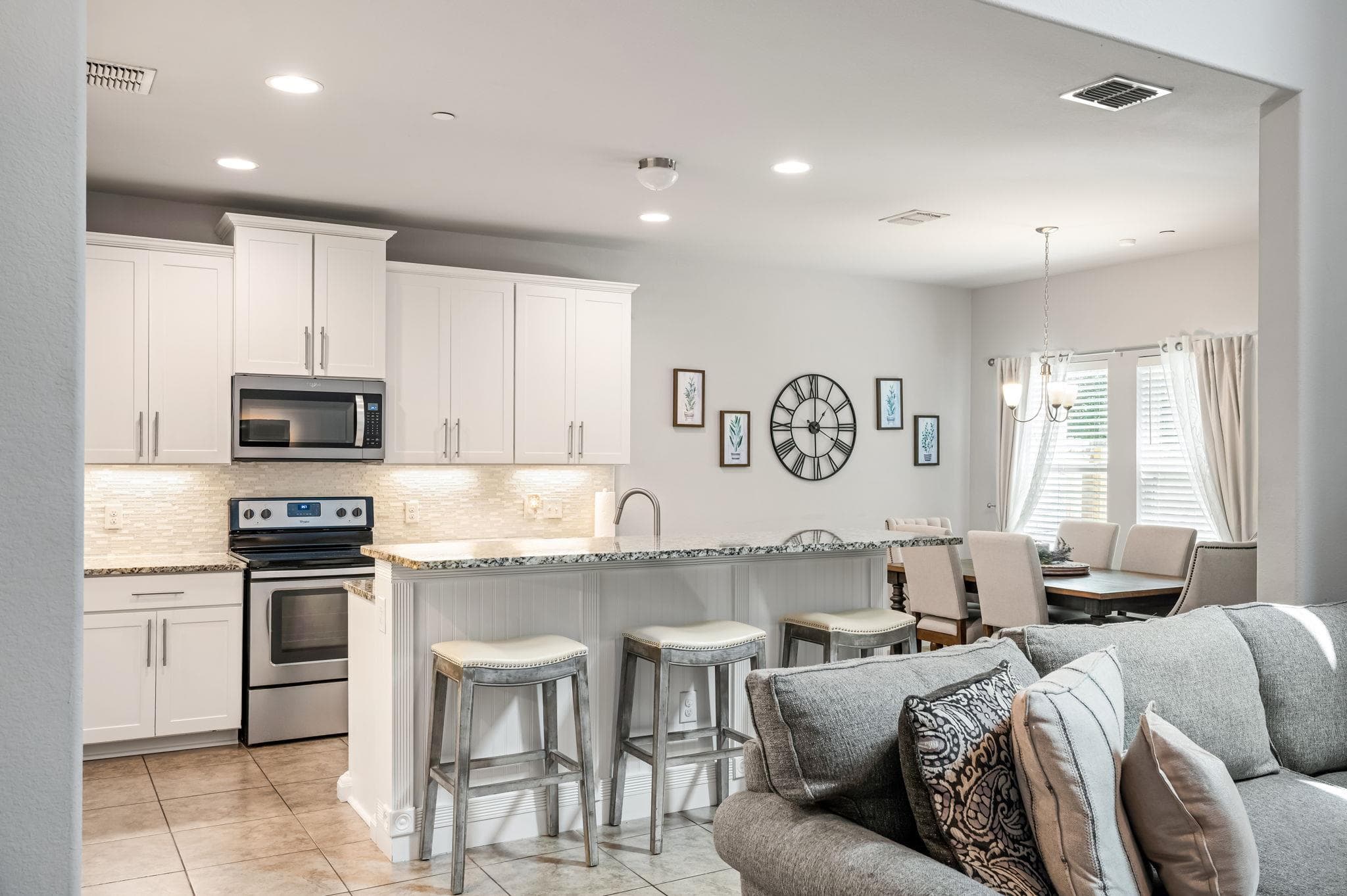 12902 Leatherback Ln