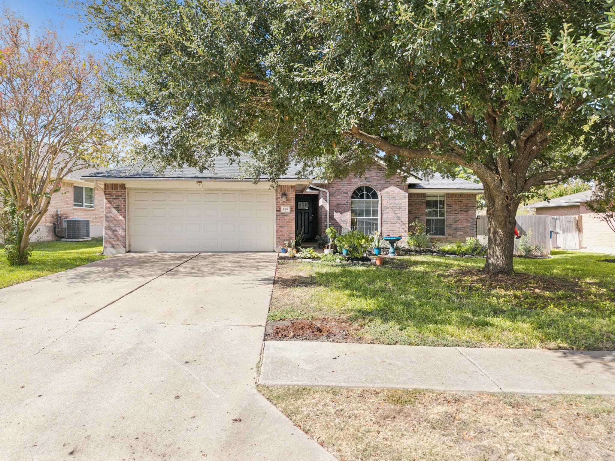 2412 Chestnut Path