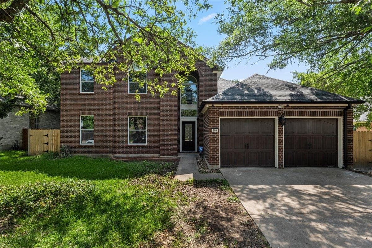 304 Marigold Ln