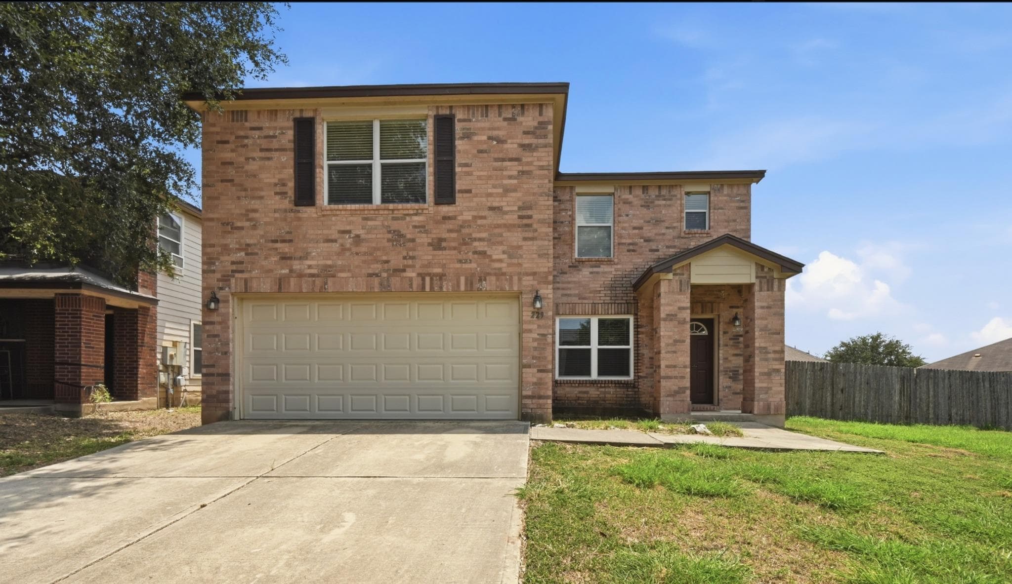 229 Capistrano Dr
