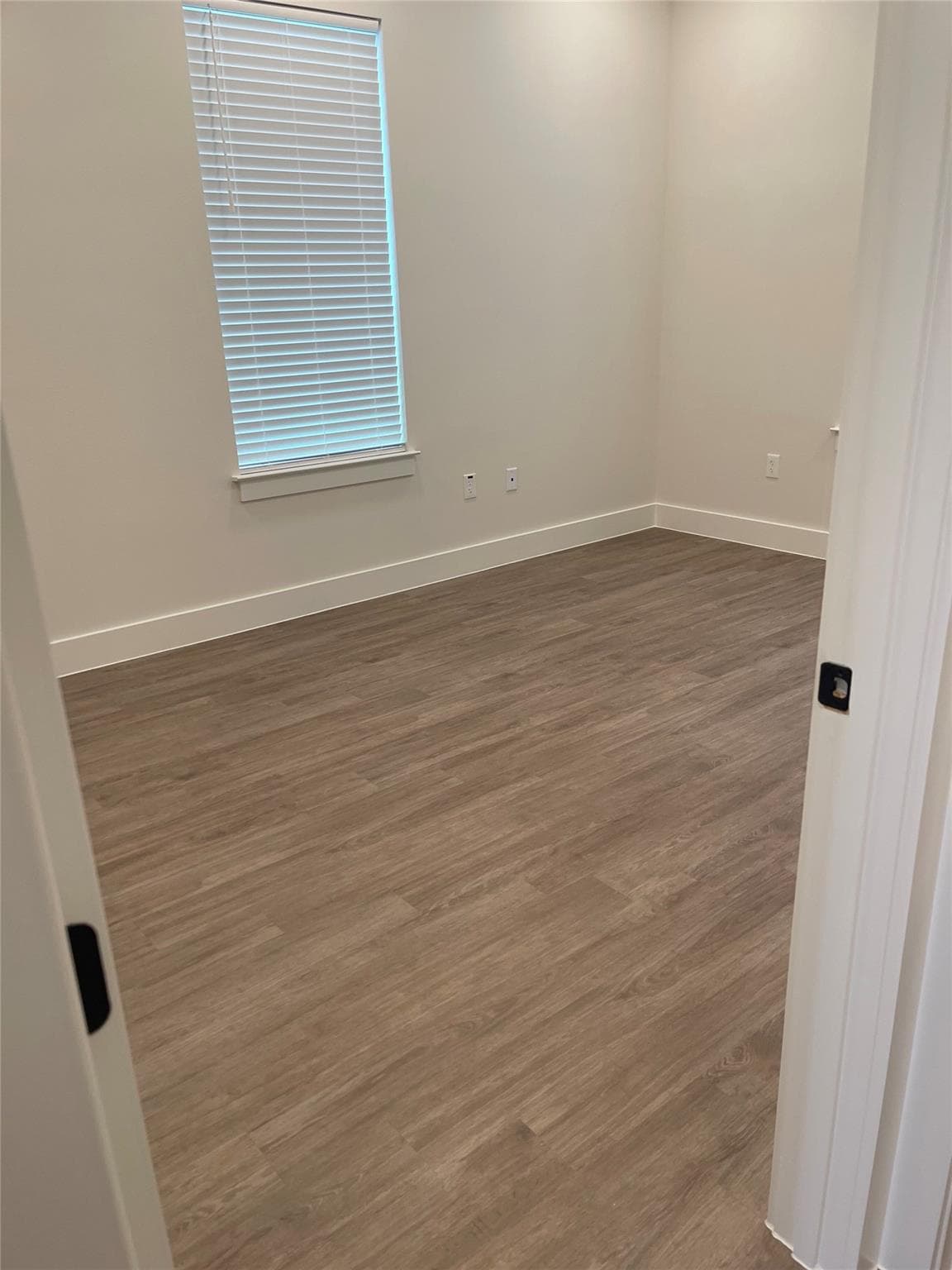 Mayfiled office park 3835 CR 175 None #610