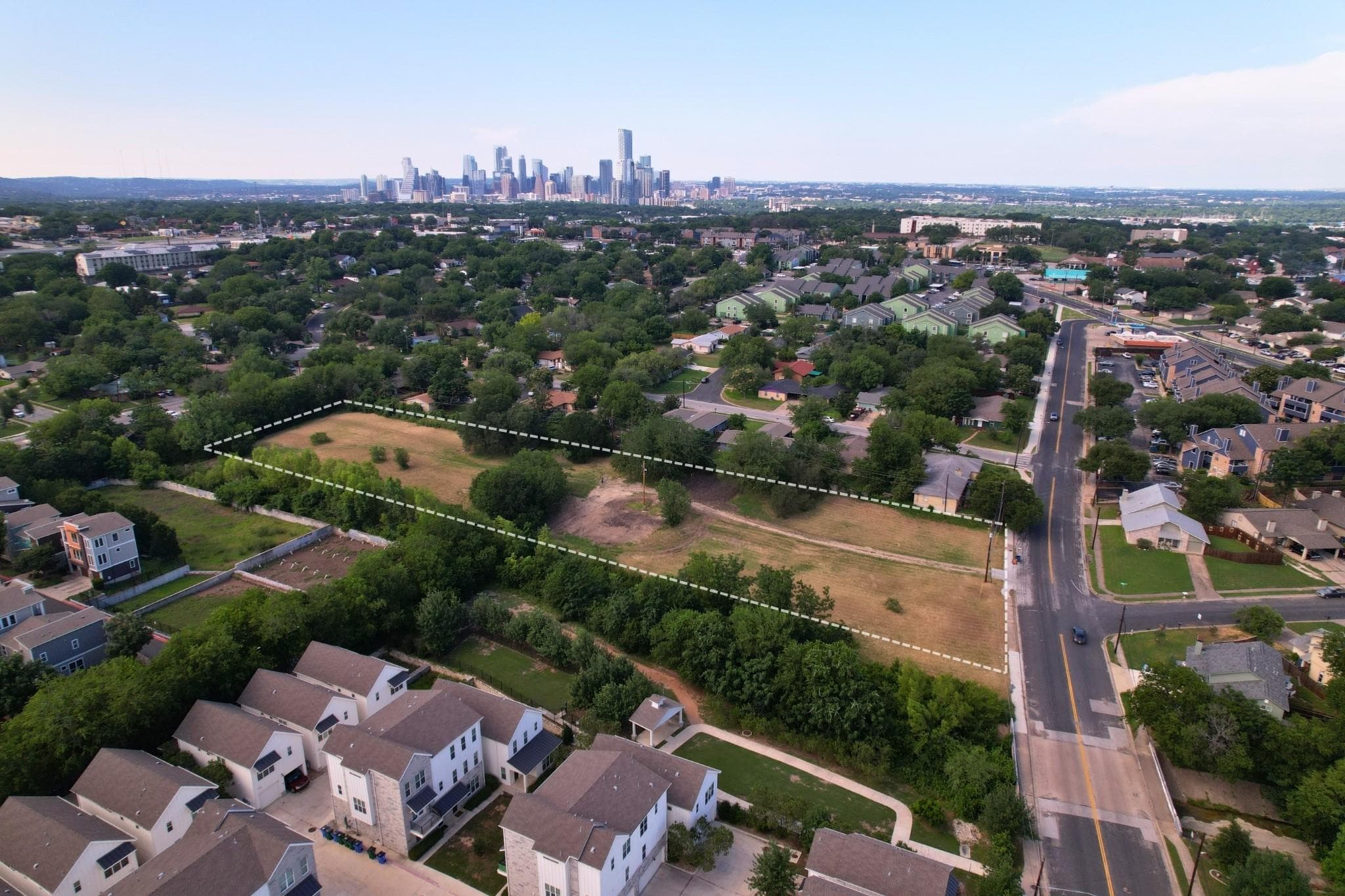 2610 & 2606 Metcalfe Rd