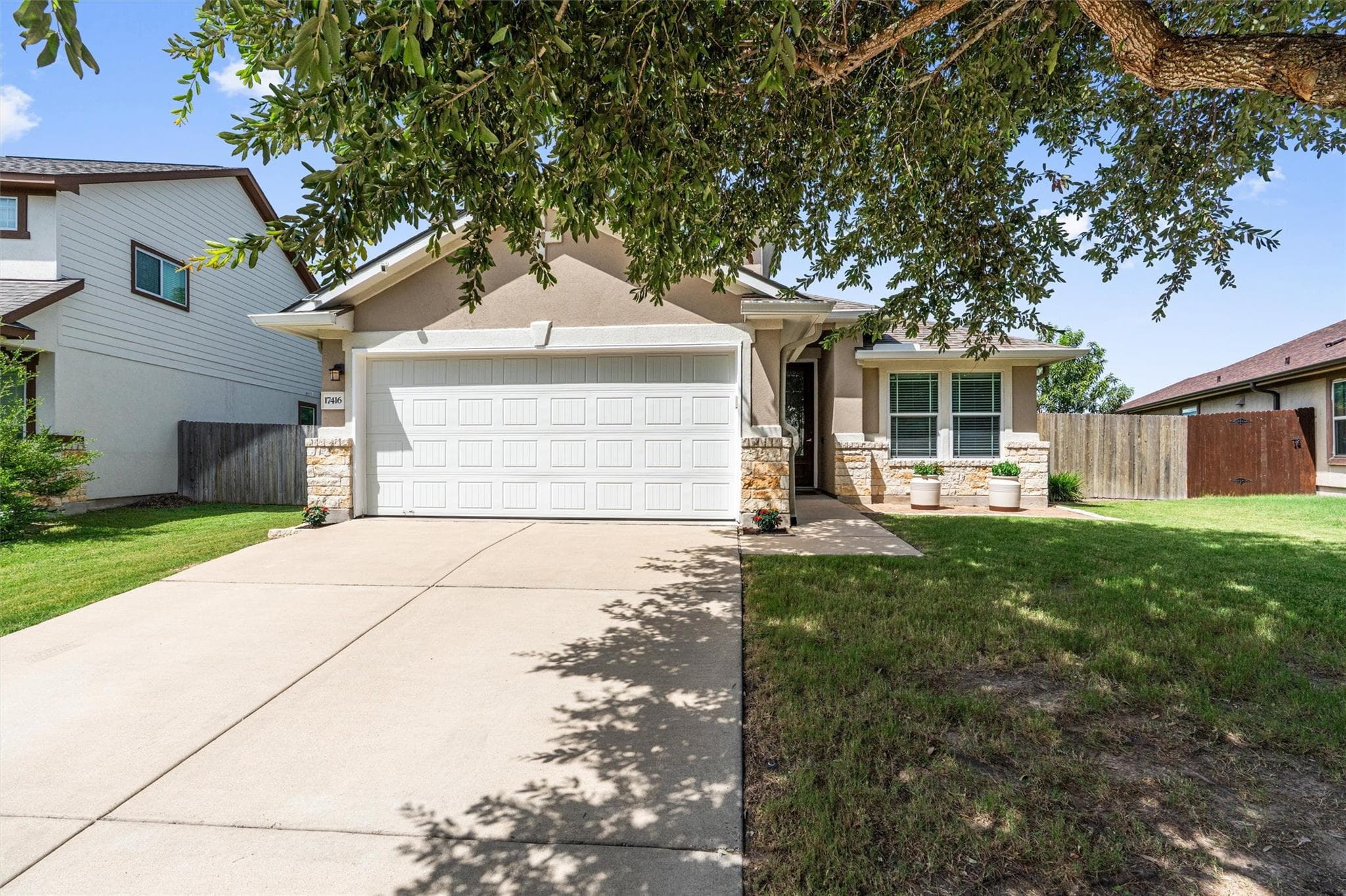 17416 Bridgefarmer Blvd