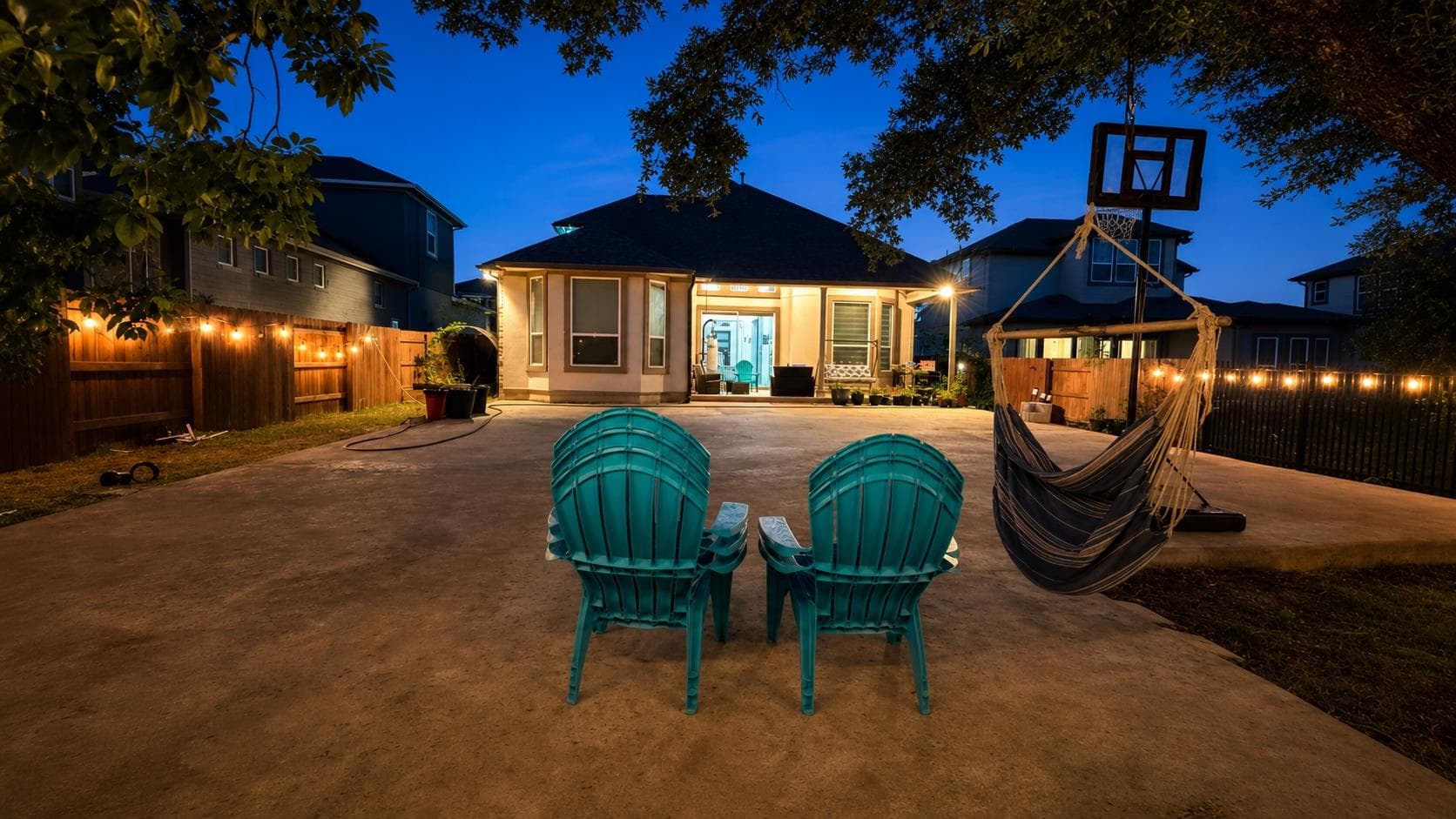 7290 Shoshoni Loop